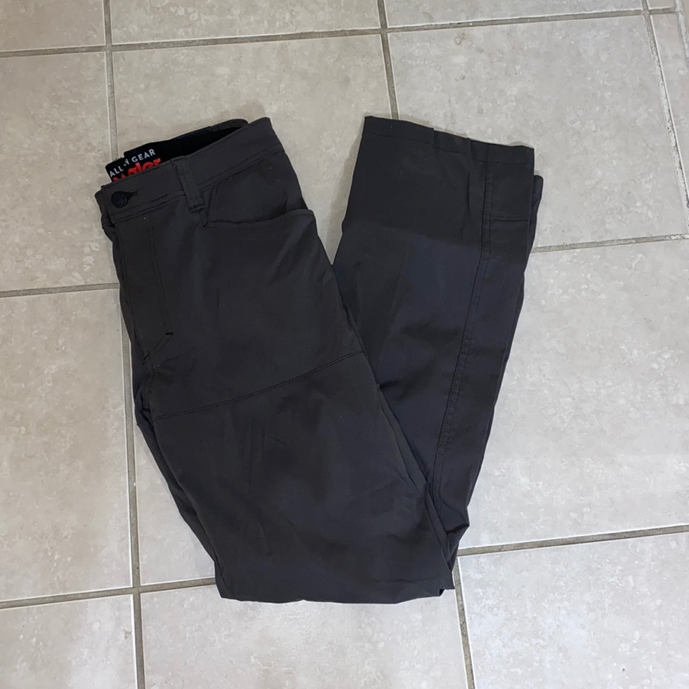 brand new wrangler pants